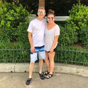 Meet your Posher, Marissa